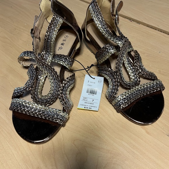 Designer sanders 3 pair new with tags bundle - Picture 8 of 12